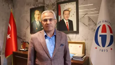 GAZİANTEP - Gaziantep Üniversitesi, ülkelerini yeniden inşa edecek Suriyeli mühendisler yetiştirmek istiyor