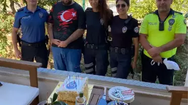 POLİSTEN ENGELLİ GENCE PASTALI DOĞUM GÜNÜ SÜRPRİZİ