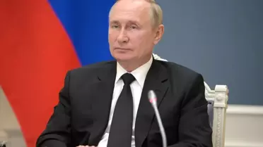 Rus lider Putin kendini karantinaya aldı