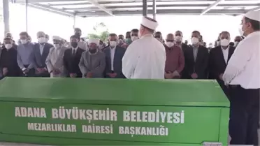 AK Parti Adana Milletvekili Erdinç'in kız kardeşi son yolculuğuna uğurlandı