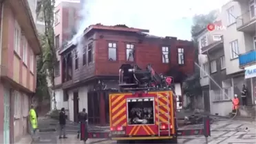 Gün ağardığında yanan konağın harabeye dönen hali ortaya çıktı