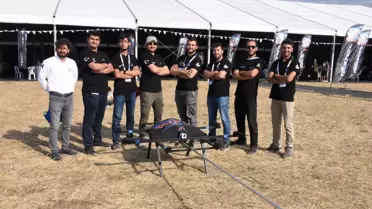 Vefa'lı gençlerin 'insansız yangın söndürme aracı' TEKNOFEST'te tüm görevleri başardı