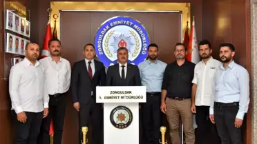 Cinayet zanlısını yakalayan ekip ödüllendirildi
