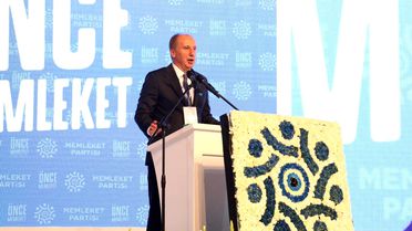 Memleket Partisi Genel Başkanı Muharrem İnce, cumhurbaşkanlığı seçiminde Erdoğan'a rakip olacağını duyurdu