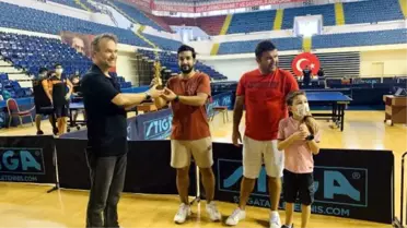 TSYD Masa Tenisi Turnuvası'nda şampiyon İzmir BŞB