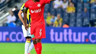 Samuel Eto'o, Kamerun Futbol Federasyonu başkanlığına aday