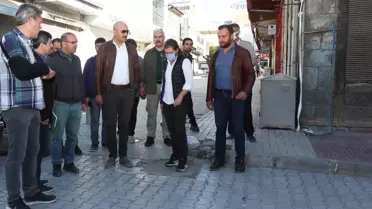 İpekyolu Kaymakamı Aydın, yol çalışmalarını inceledi