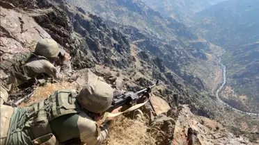 MSB: '34. Hudut Tugay Komutanlığı'na bağlı Mehmetçikler hudut emniyet faaliyetlerine devam ediyor'