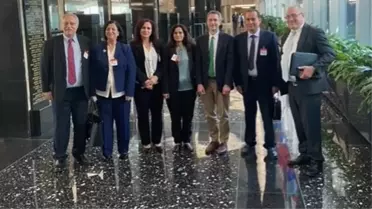 ABD'den ortalığı karıştıracak skandal fotoğraf! Terör örgütü üyeleriyle resmi temasta bulunmuşlar