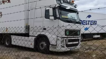 Edirne'de TIR'lara kaçak göçmen binişini önlemek için tesislere 'duvar' uyarısı