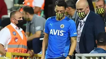 Mesut Özil'in ayrılık kararı aldığı iddialarına resmi cevap Fenerbahçe'den geldi: Doğru değil