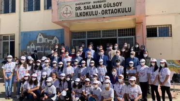 Nurdağı Kaymakamı Korkmaz, TÜBİTAK Bilim Fuarı'na katıldı