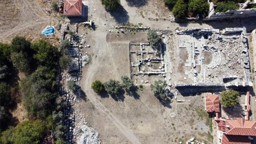 STRATONİKEİA'DA 1600 YILLIK MOZAİKLER GÜN YÜZÜNE ÇIKARILIYOR