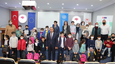 Bursa'da 50 çocuğa eğitim desteği sağlandı