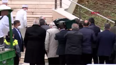 Son dakika haberi! CUMHURBAŞKANI ERDOĞAN İŞ İNSANI GÜR'ÜN CENAZESİNE KATILDI