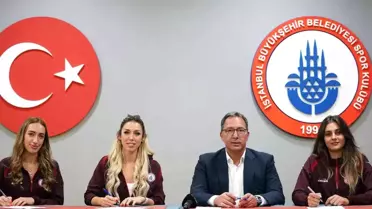 (Özel haber) İBBSK, buz hokeyi takımına ilk transferlerini yaptı