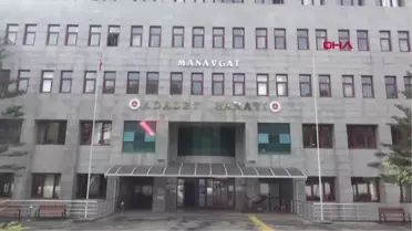 FUHUŞ YAPTIRIRKEN YAKALANDI