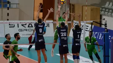Voleybol: AXA Sigorta Efeler Ligi