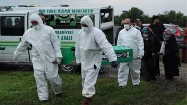 Son dakika haberleri: İKİ KARDEŞ 15 DAKİKA ARAYLA KORONAVİRÜSTEN ÖLDÜ