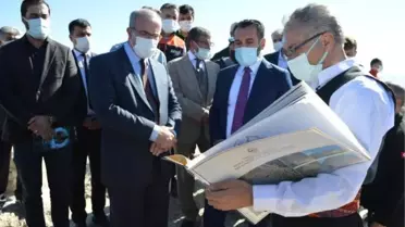 TARİHİ HARPUT KALESİ'NDE 3 ALAN ZİYARETÇİLERE AÇILDI