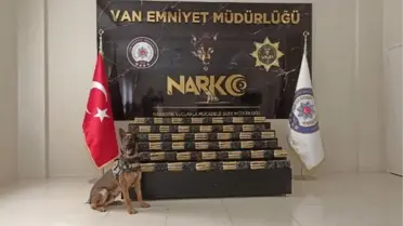 VAN'DA DURDURULAN BİR ARAÇTA 'THOR' İLE YAPILAN ARAMADA 40 KİLO EROİN ELE GEÇİRİLDİ