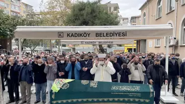 Scooterla yola savrulup otobüsün altında kalarak ölen kadın, toprağa verildi