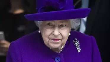 Kraliçe II. Elizabeth'e en az 2 hafta dinlenme önerisi
