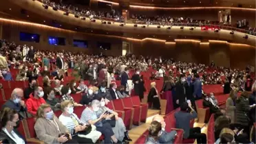 LONDRA FİLARMONİ ORKESTRASI AKM'DE KONSER VERDİ