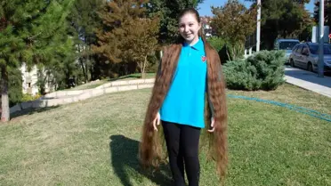 Rapunzel Pelin'in saçları boyunu aştı