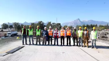 Başkan Böcek Karaman Köprüsü inşaatını inceledi