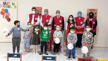 Kaymakam Atasoy'dan 'Kızılay Haftası' ziyareti
