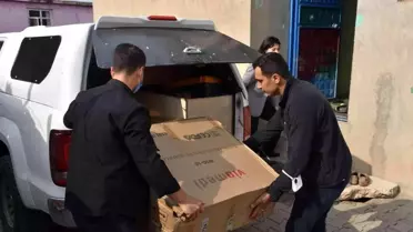 Aileler talepte bulundu Siirt İl Emniyet Müdürü Yılmaz 5 aileye yardım etti