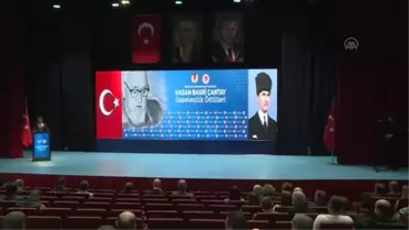 BALIKESİR - TBMM Başkanı Şentop, 'Hasan Basri Çantay Gazetecilik Ödülleri' törenine katıldı (2)