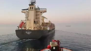 KONTEYNER GEMİSİ KADIKÖY AÇIKLARINDA ARIZALANDI