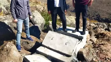 Muhtar mahallenin 50 yıllık su sorununun çözülmesini davul zurna eşliğinde oynayarak kutladı