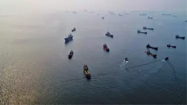 İstanbul Boğazı'nda bir günlük bekleyişin bedeli tam 10 milyon dolar