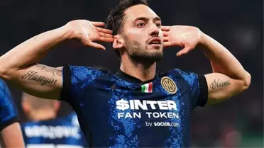 Derbide Hakan Çalhanoğlu'ndan olay hareket