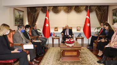 AB Türkiye Delegasyonu Başkanı Meyer-Landrut gençlerle iklim değişikliğini konuştu