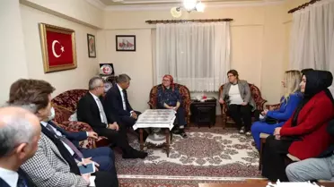 Bakan Yanık, şehit Aybüke öğretmenin ailesini ziyaret etti