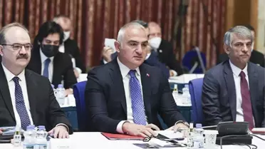 HDP'li Dağ'ın 'Bakanlık Kürtçe eser basmıyor' sözlerine Bakan Ersoy'dan karşılık
