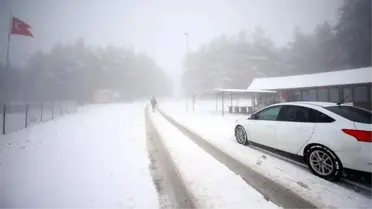 Kar kapıda! İstanbul'un yanı başındaki Düzce'de yağışlar başladı