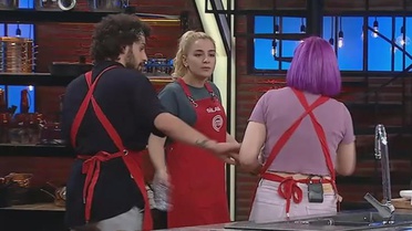MasterChef Türkiye'de Dilara ve Safanur birbirine girdi