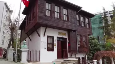 'Vatan Şairi': Namık Kemal