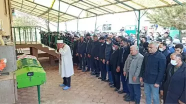 Babasının intihara kalkışırken ölümüne neden olduğu Hazal toprağa verildi