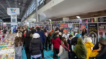'Bursa Büyükşehir Belediyesi 2. Kitap Fuarı'nı 350 bini aşkın kişi gezdi