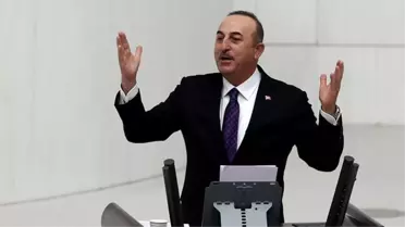 Bakan Çavuşoğlu'nun golf eleştirisine verdiği cevap AK Partilileri coşturdu