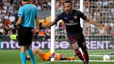 Arsenal'de Aubameyang kadro dışı bırakıldı