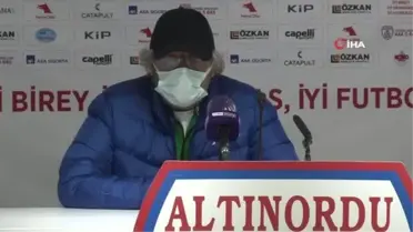Mustafa Reşit Akçay: 'Maçı avucumuzdan kaybettik'