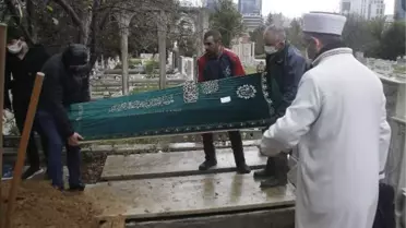 Belgin Doruk'un oğlu son yolculuğuna uğurlandı