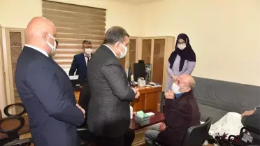 Karaman'da huzurevi sakinleri yeni kimlik kartlarına kavuşuyor